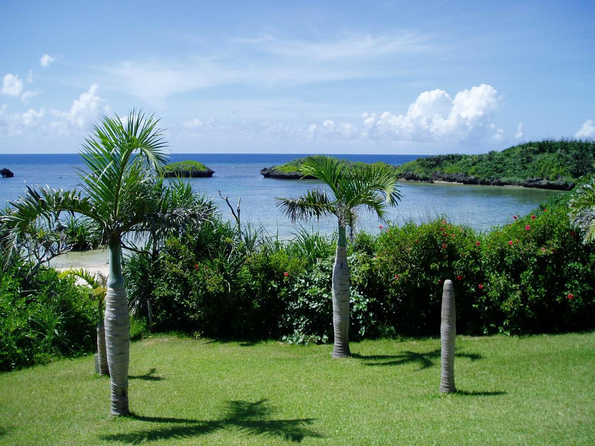Hoshizuna Beachfront Coral Garden Bed & Breakfast Iriomote Island Exterior photo