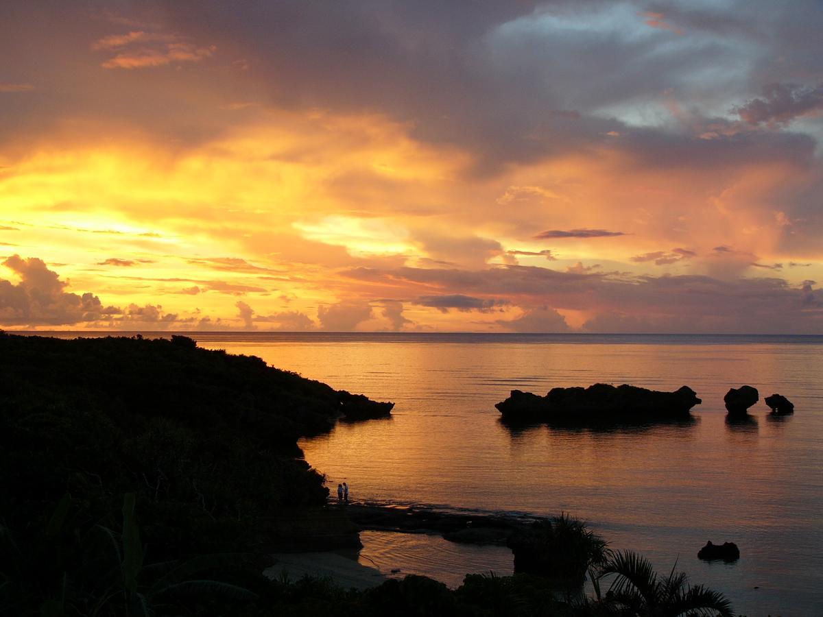 Hoshizuna Beachfront Coral Garden Bed & Breakfast Iriomote Island Exterior photo
